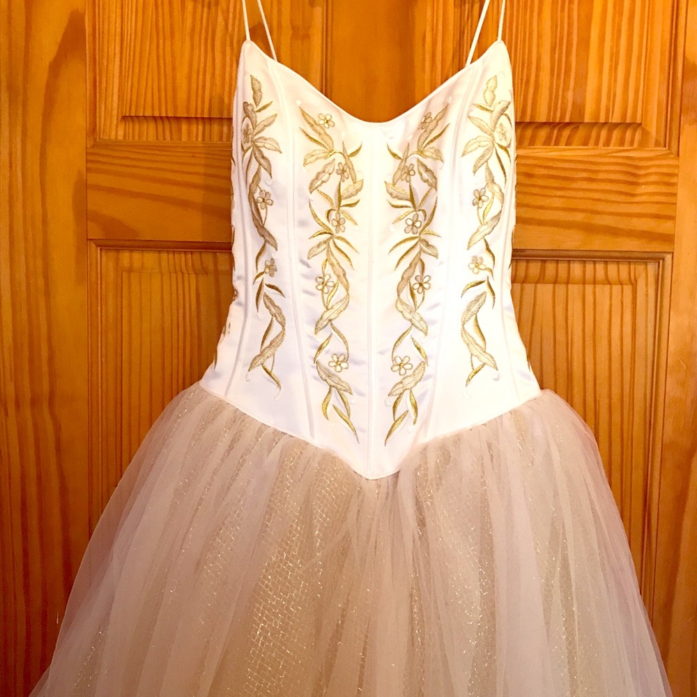 Ball gown!!!